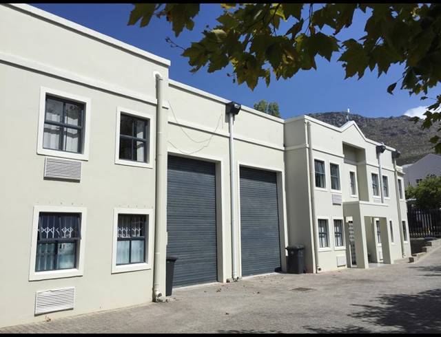 500M² FACTORY RENTED IN WESTLAKE